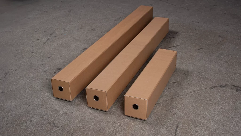 Eripituisia arkistoputkia vierekkäin aseteltuna.