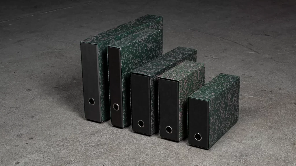 Erikokoiset mercantil mapit